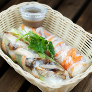 3a. BBQ Beef Salad Rolls (3 Rolls)