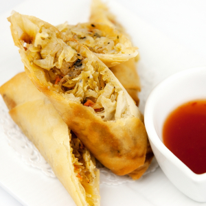 42. Vegetarian Spring Rolls (4 Rolls)