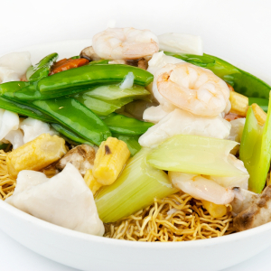 31. Stir-Fried Seafood with Chicken & Vegetables